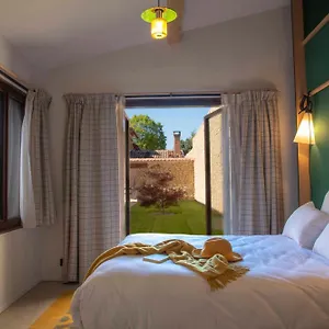 Domaine Les Lanternes Hotel